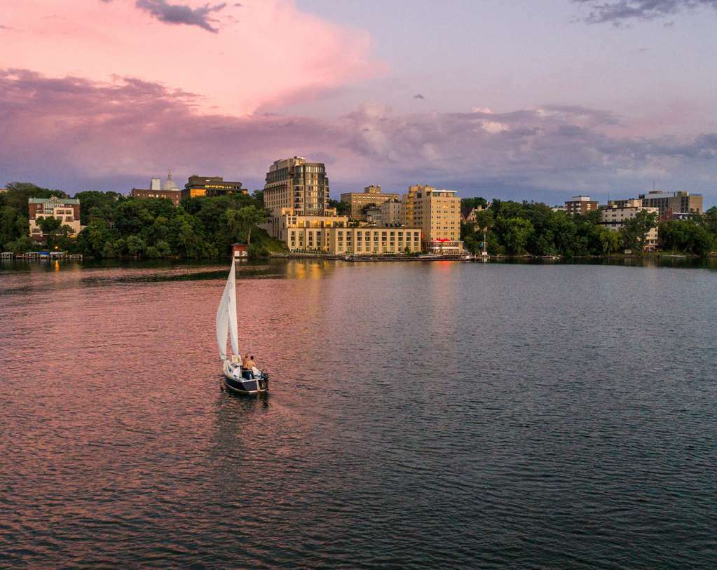 Hotel The Edgewater Madison Esterno foto